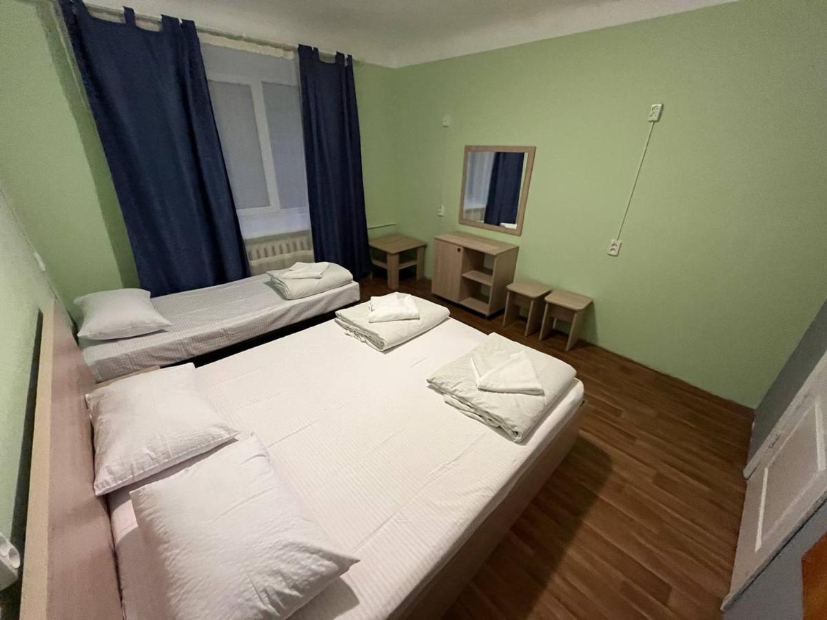 Fox Hostel Kijów Zewnętrze zdjęcie