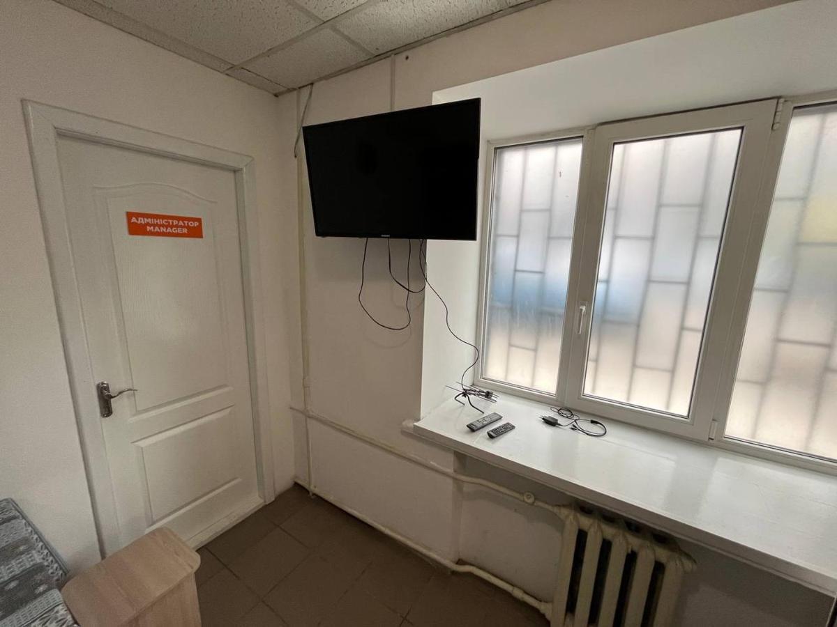 Fox Hostel Kijów Zewnętrze zdjęcie